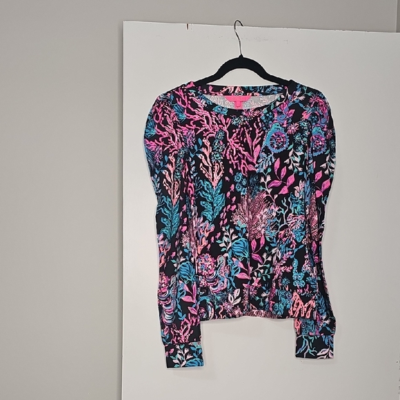 Lilly Pulitzer Tops - Lilly Pulitzer Vibrant Floral Long Sleeve Top - Black, Pink, Blue